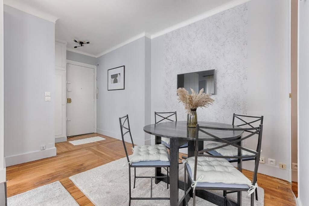 Matignon Saint-Honore : Magnifique Appartement 1Br Paris Dış mekan fotoğraf