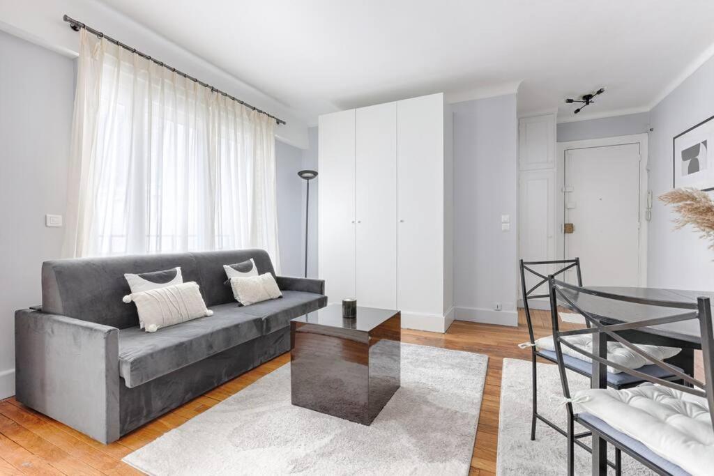 Matignon Saint-Honore : Magnifique Appartement 1Br Paris Dış mekan fotoğraf