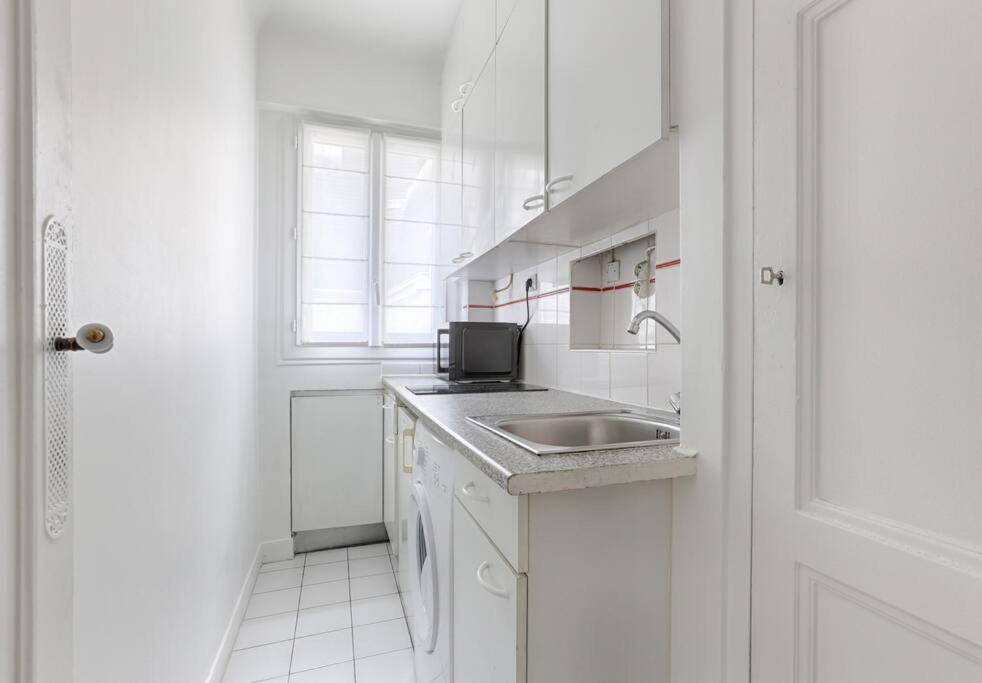 Matignon Saint-Honore : Magnifique Appartement 1Br Paris Dış mekan fotoğraf