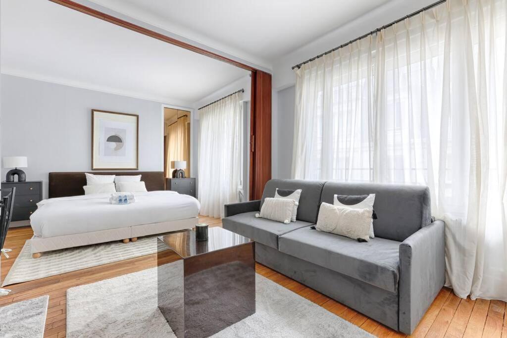 Matignon Saint-Honore : Magnifique Appartement 1Br Paris Dış mekan fotoğraf