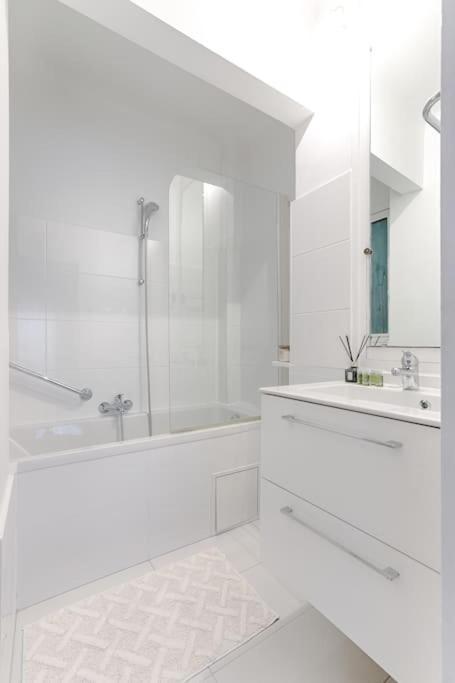 Matignon Saint-Honore : Magnifique Appartement 1Br Paris Dış mekan fotoğraf