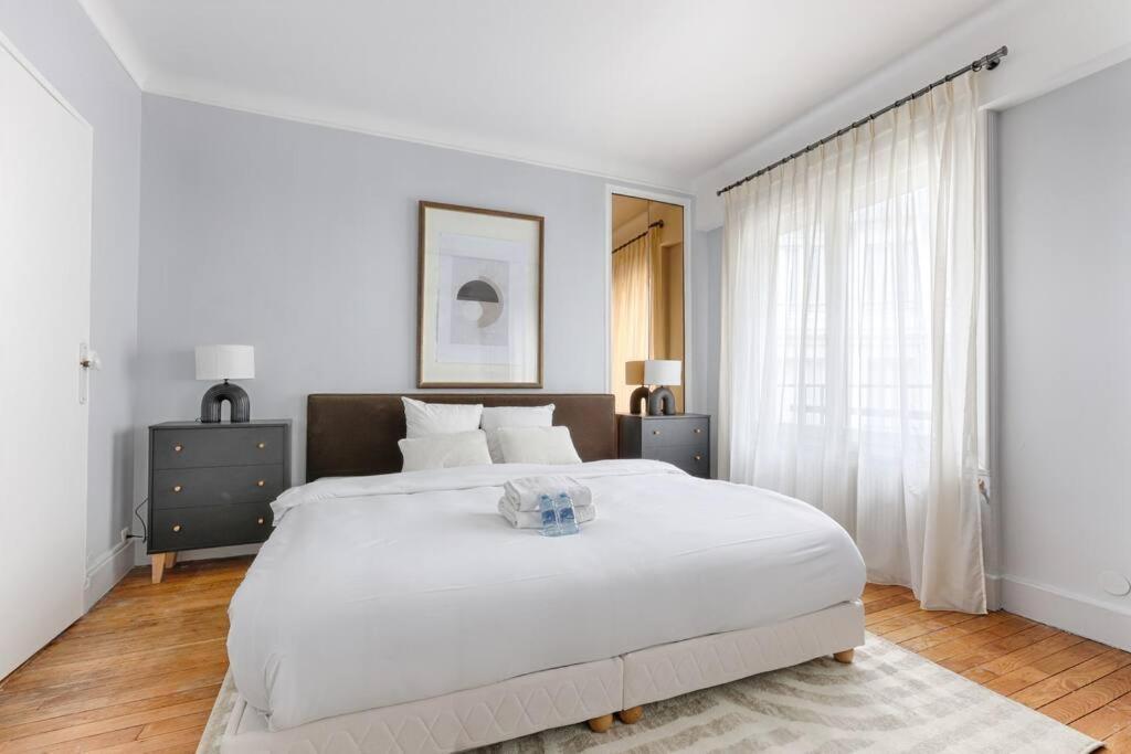 Matignon Saint-Honore : Magnifique Appartement 1Br Paris Dış mekan fotoğraf