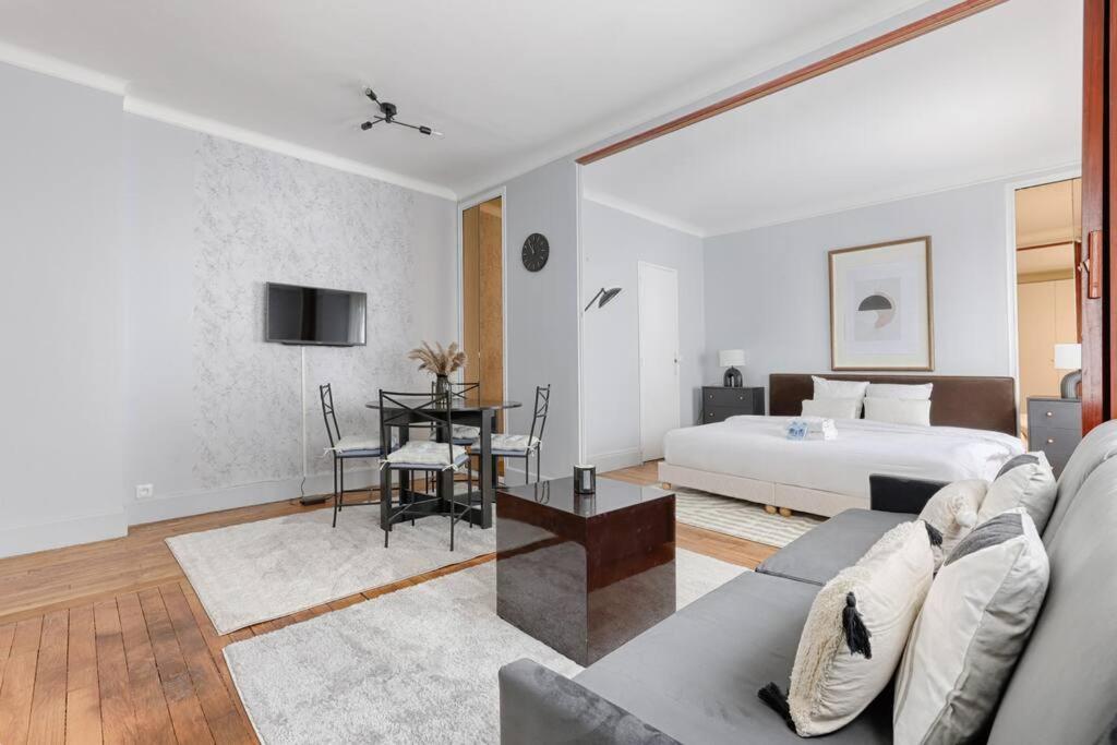 Matignon Saint-Honore : Magnifique Appartement 1Br Paris Dış mekan fotoğraf